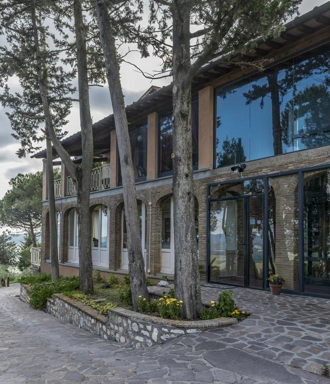 Hotel Il Cavallino Blu Volterra Ngoại thất bức ảnh