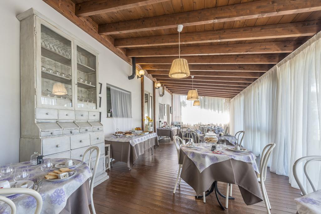 Hotel Il Cavallino Blu Volterra Ngoại thất bức ảnh